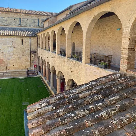 Contessa Ava Dei Lambardi
