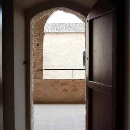 Contessa Ava Dei Lambardi Hostel