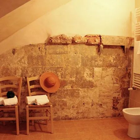 Hostel Contessa Ava Dei Lambardi